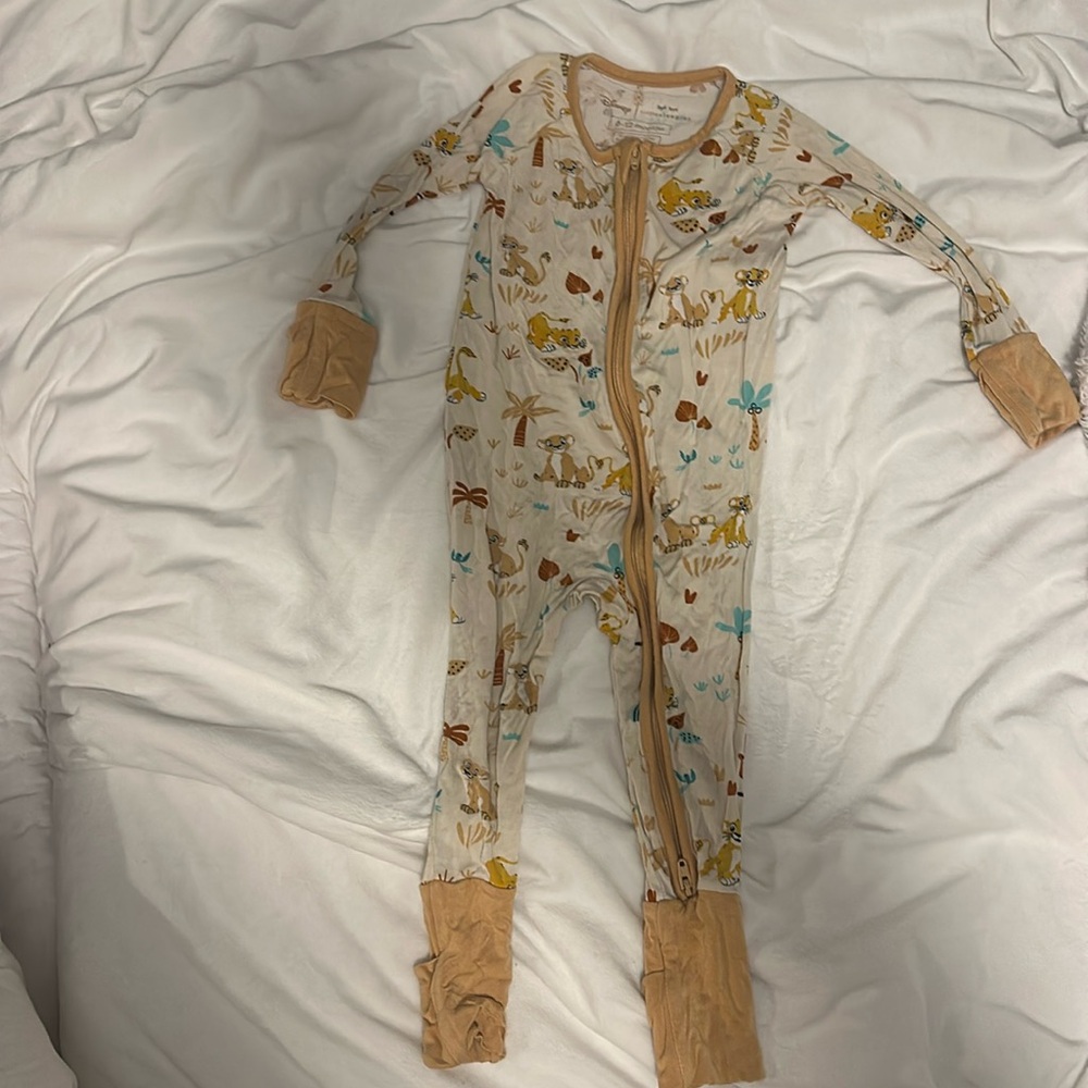 Little Sleepies 6-12mths, good used condition